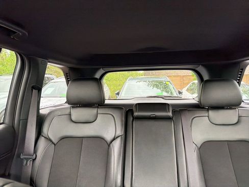 Used 2023 Jeep Grand Cherokee Altitude image 28