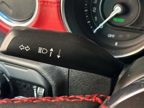 Used 2023 Jeep Wrangler Unlimited Rubicon 4xe AWD/4WD image 33