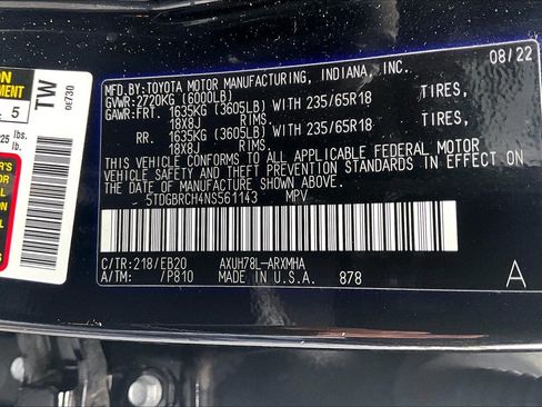 Used 2022 Toyota Highlander XLE AWD/4WD image 31