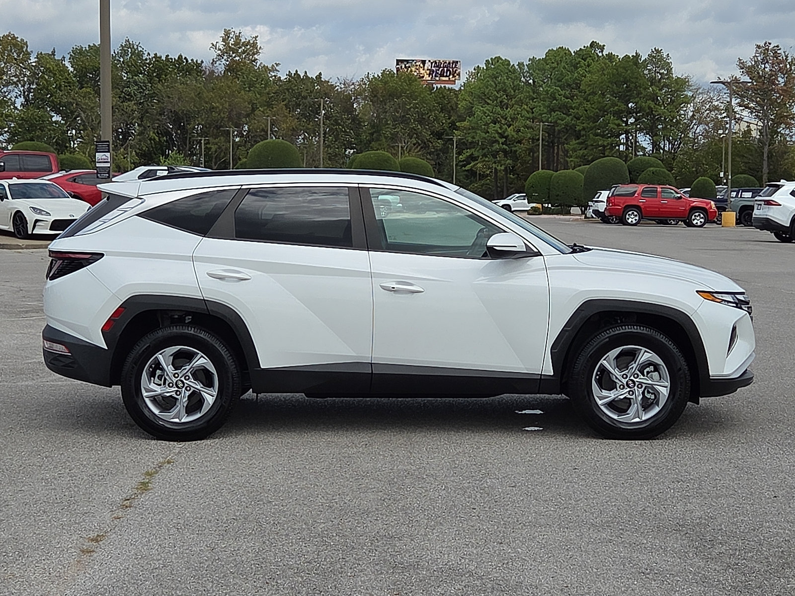 Used 2022 Hyundai Tucson SEL AWD/4WD image 6
