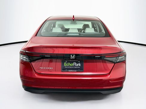 Used 2025 Honda Accord LX image 7