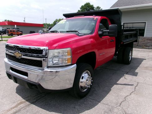 Used 2011 Chevrolet Silverado 3500 W/T w/ Snow Plow Prep Package AWD/4WD image 5