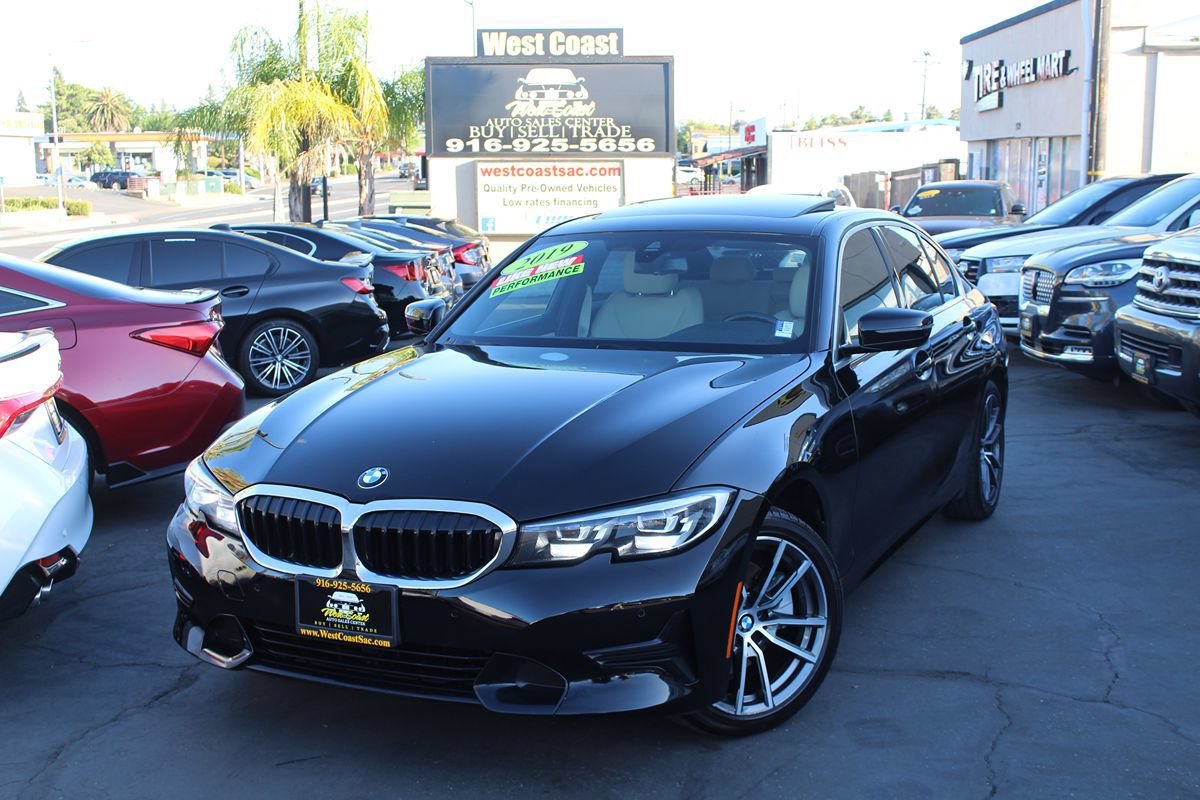 Used 2019 BMW 330i Sedan w/ Driving Assistance Package RWD image 2