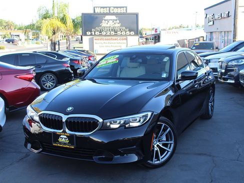Used 2019 BMW 330i Sedan w/ Driving Assistance Package RWD image 2