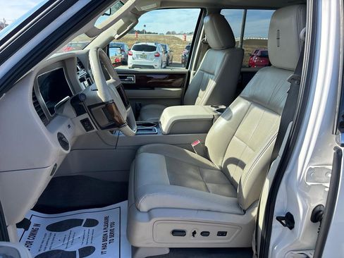 Used 2013 Lincoln Navigator 2WD w/ HD Trailer Tow Pkg image 18