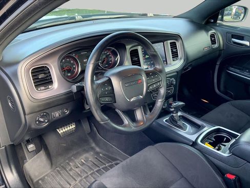 Used 2023 Dodge Charger Scat Pack w/ Plus Group RWD image 17