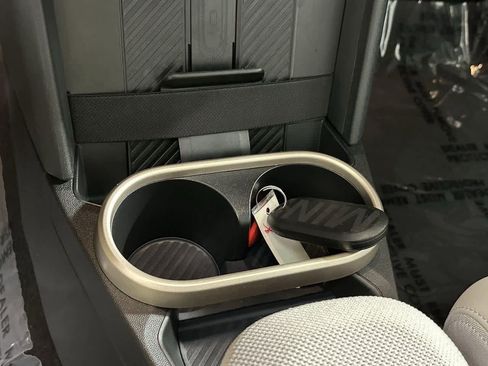 Certified 2025 MINI Cooper 2-Door Hardtop image 20