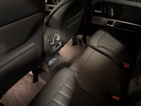 New 2027 Mercedes-Benz G 63 AMG 4MATIC image 11