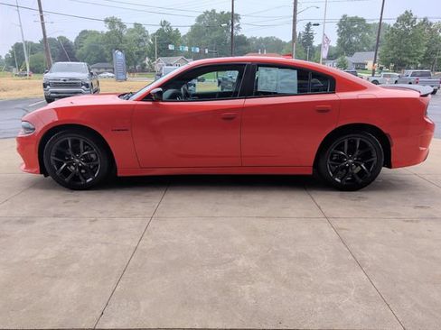 Used 2021 Dodge Charger R/T w/ Driver Convenience Group RWD image 5