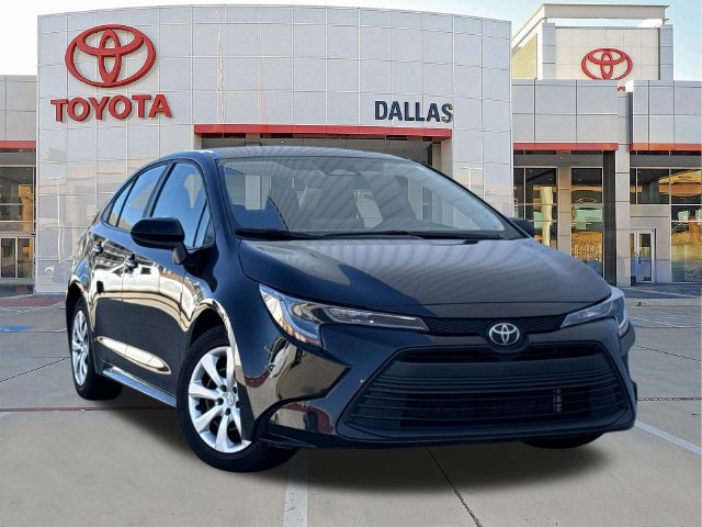 Used 2024 Toyota Corolla LE FWD image 1