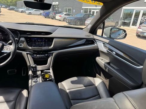 Used 2023 Cadillac XT6 Sport w/ Technology Package AWD/4WD image 48