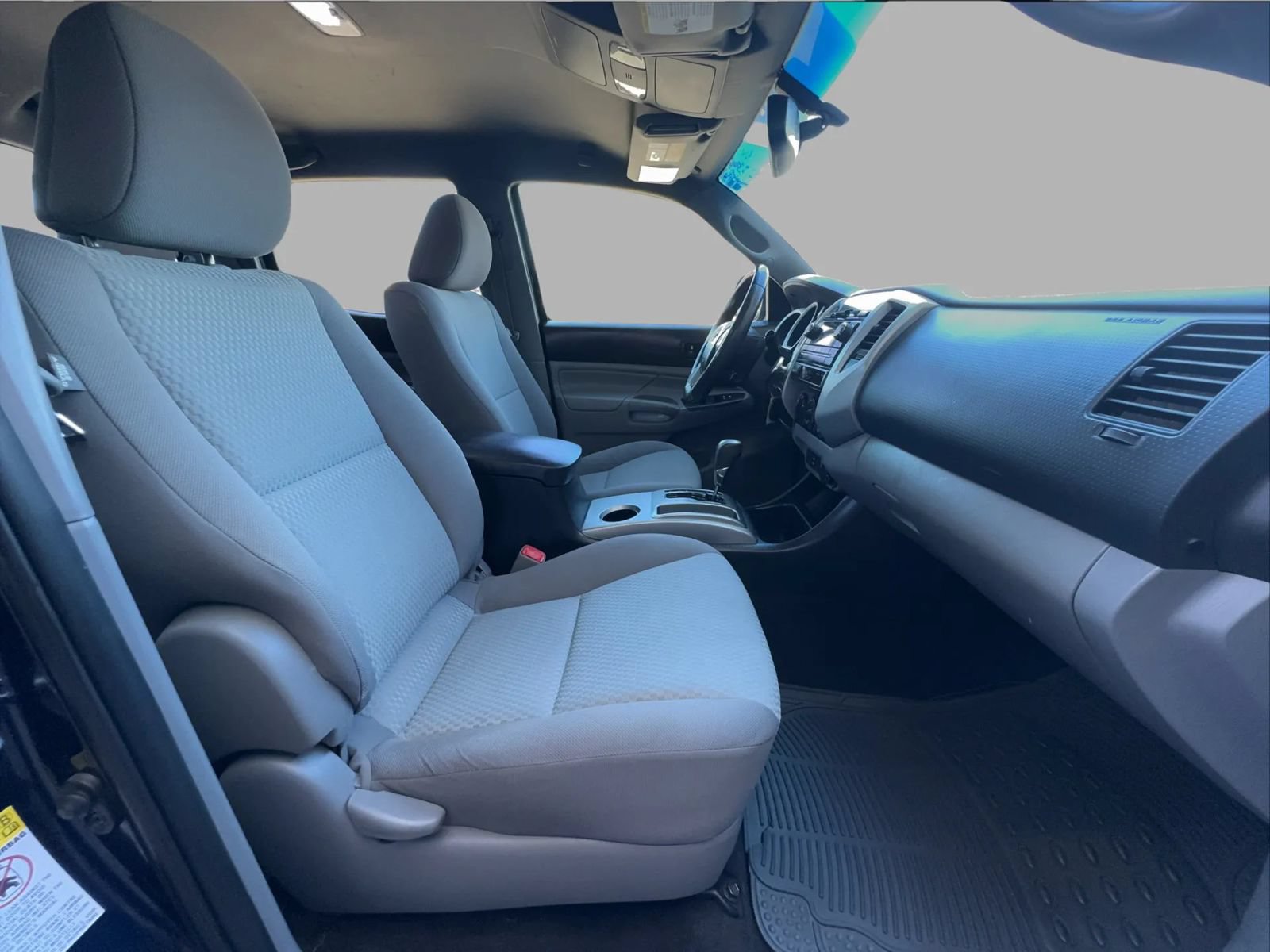 Used 2012 Toyota Tacoma PreRunner w/ SR5 Pkg RWD image 36