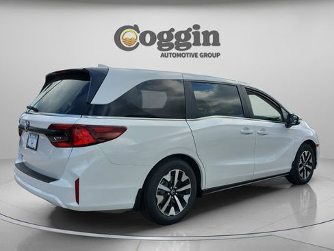 New 2026 Honda Odyssey EX-L image 5