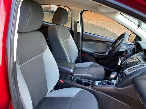 Used 2014 Ford Focus SE image 49