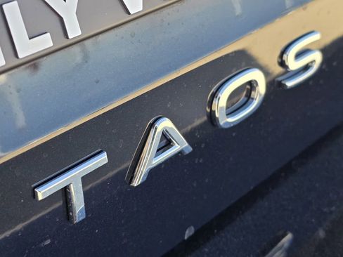 New 2026 Volkswagen Taos S FWD image 8