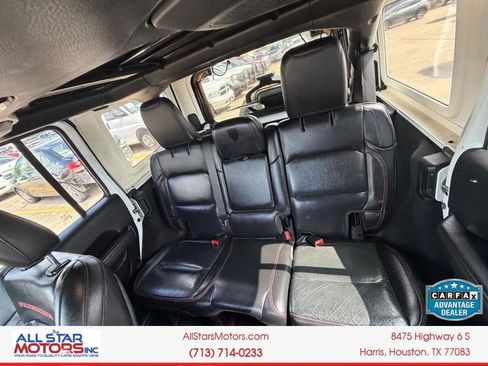 Used 2019 Jeep Wrangler Unlimited Rubicon AWD/4WD image 15