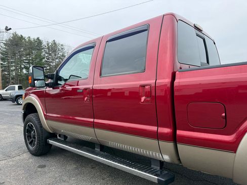 Used 2014 Ford F250 Lariat w/ Chrome Package image 8