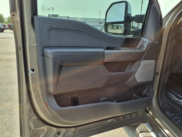 Used 2026 Ford F250 Lariat w/ Chrome Package AWD/4WD image 21