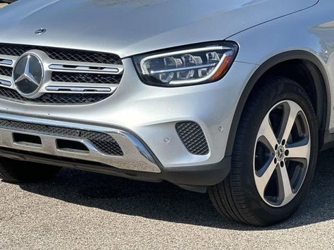 Used 2022 Mercedes-Benz GLC 300 4MATIC w/ Premium Package Lite image 12