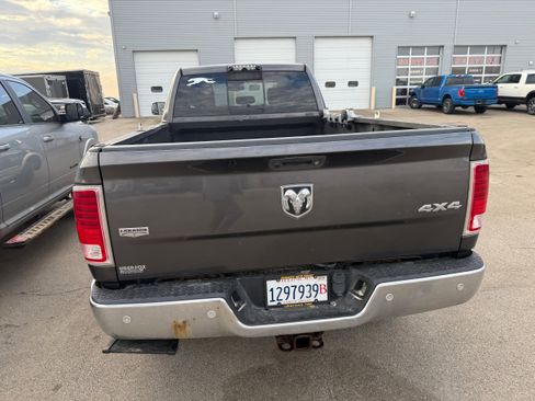 Used 2016 RAM 2500 Laramie image 4