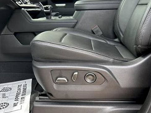 Used 2024 GMC Sierra 1500 Denali w/ Technology Package image 15