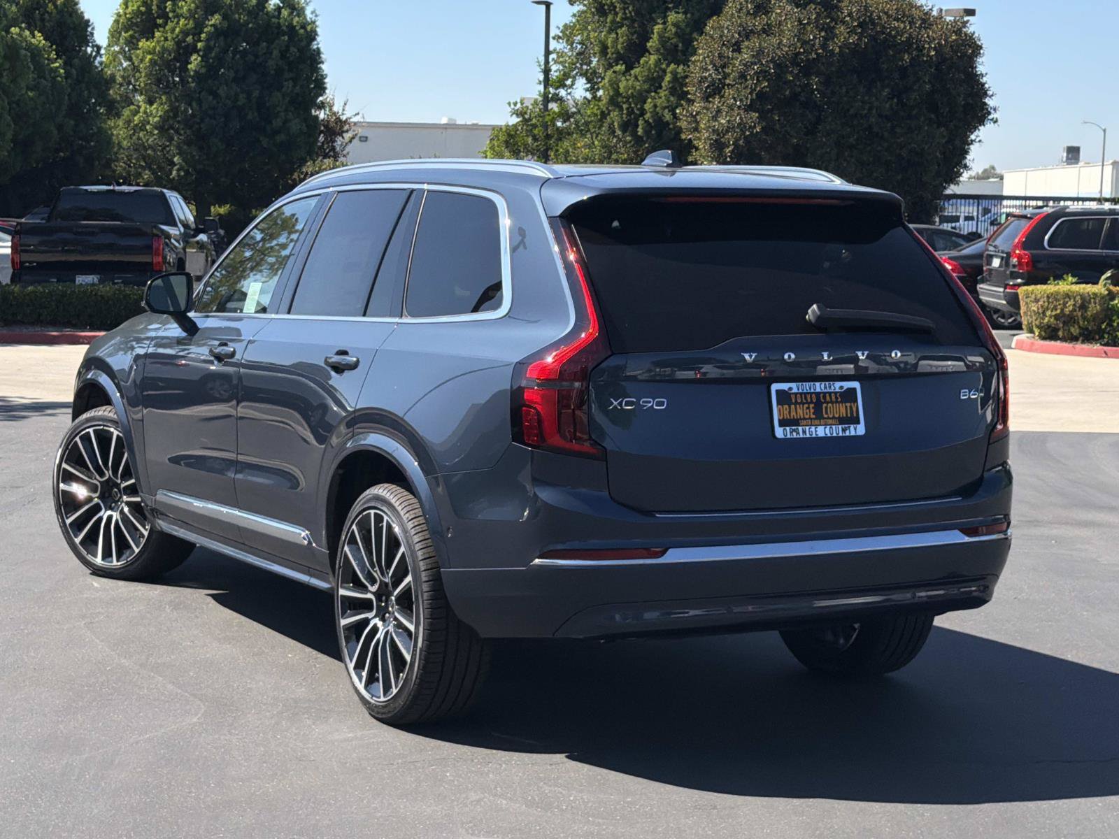 New 2027 Volvo XC90 B6 Plus AWD/4WD image 5
