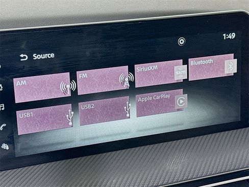 Used 2025 Nissan Kicks SR image 27