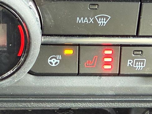 New 2025 Ford Bronco Outer Banks w/ Sasquatch Package image 46