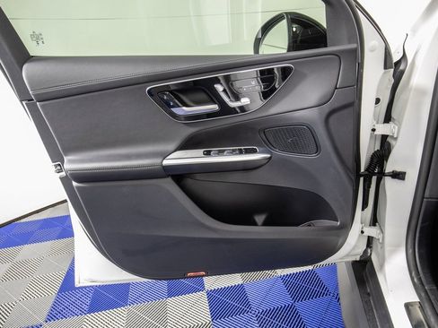 Used 2024 Mercedes-Benz GLC 300 4MATIC w/ AMG Line image 13