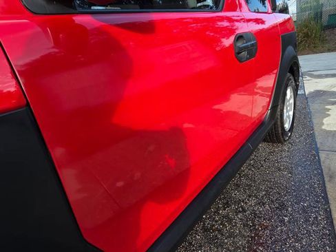 Used 2005 Honda Element EX image 10