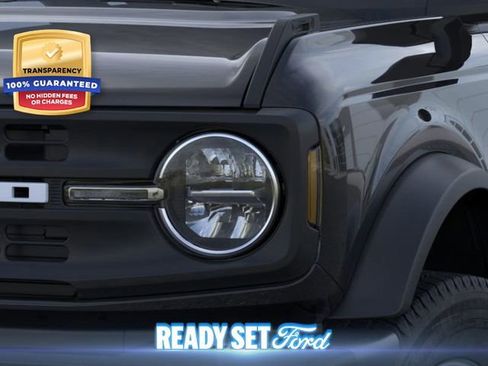 New 2025 Ford Bronco Base image 20