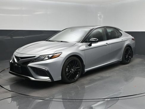 Used 2023 Toyota Camry XSE w/ Cold Weather Package AWD/4WD image 22