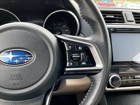 Used 2018 Subaru Outback 2.5i Limited AWD/4WD image 22