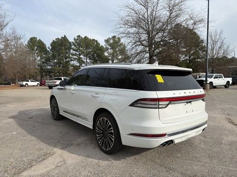 Used 2022 Lincoln Aviator Black Label w/ Dynamic Handling Package image 8