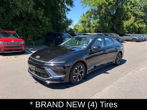 Certified 2024 Hyundai Sonata SEL FWD image 7