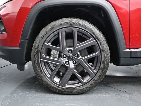 New 2026 Jeep Compass Altitude image 17