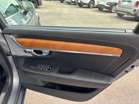 Used 2018 Volvo S90 T6 Inscription w/ Convenience Package AWD/4WD image 36