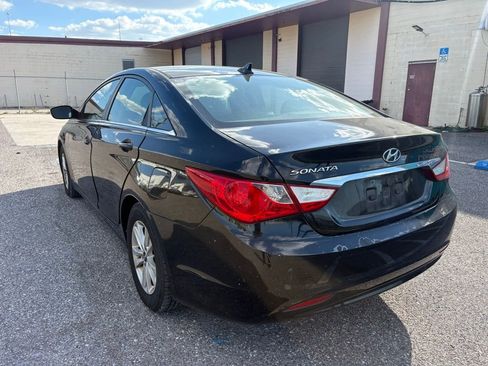 Used 2011 Hyundai Sonata GLS image 5
