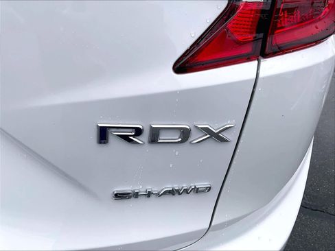 Used 2024 Acura RDX SH-AWD w/ Technology Package image 10