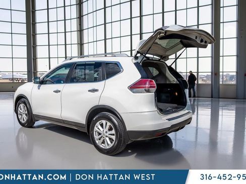 Used 2014 Nissan Rogue SV FWD image 27