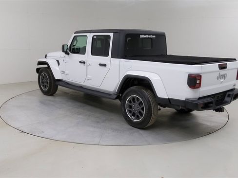 Used 2020 Jeep Gladiator Overland w/ Dual Top Group image 15