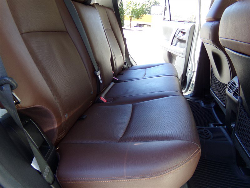 Used 2021 Toyota 4Runner Limited AWD/4WD image 25