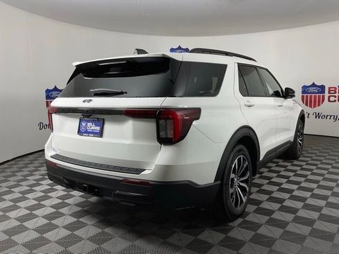 New 2025 Ford Explorer ST-Line w/ Premium Package image 3