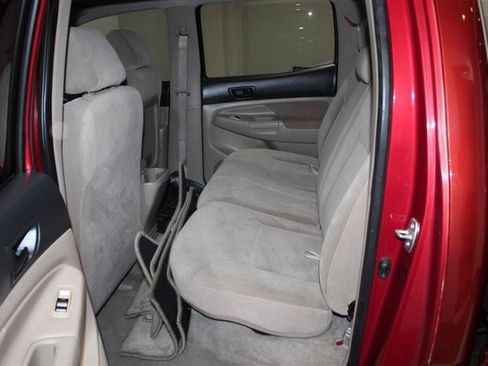 Used 2005 Toyota Tacoma PreRunner w/ SR5 Pkg #3 RWD image 22