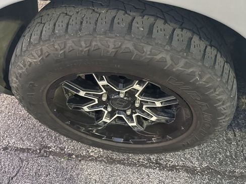 Used 2016 RAM 1500 Big Horn image 8