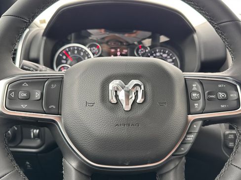 New 2026 RAM 1500 4x4 Crew Cab image 21