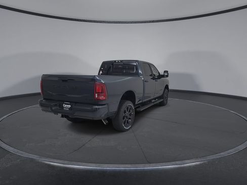 New 2026 RAM 2500 Laramie AWD/4WD image 14