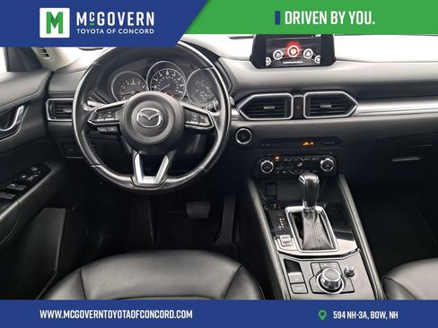 Used 2017 MAZDA CX-5 Touring w/ Preferred Equipment Package image 13