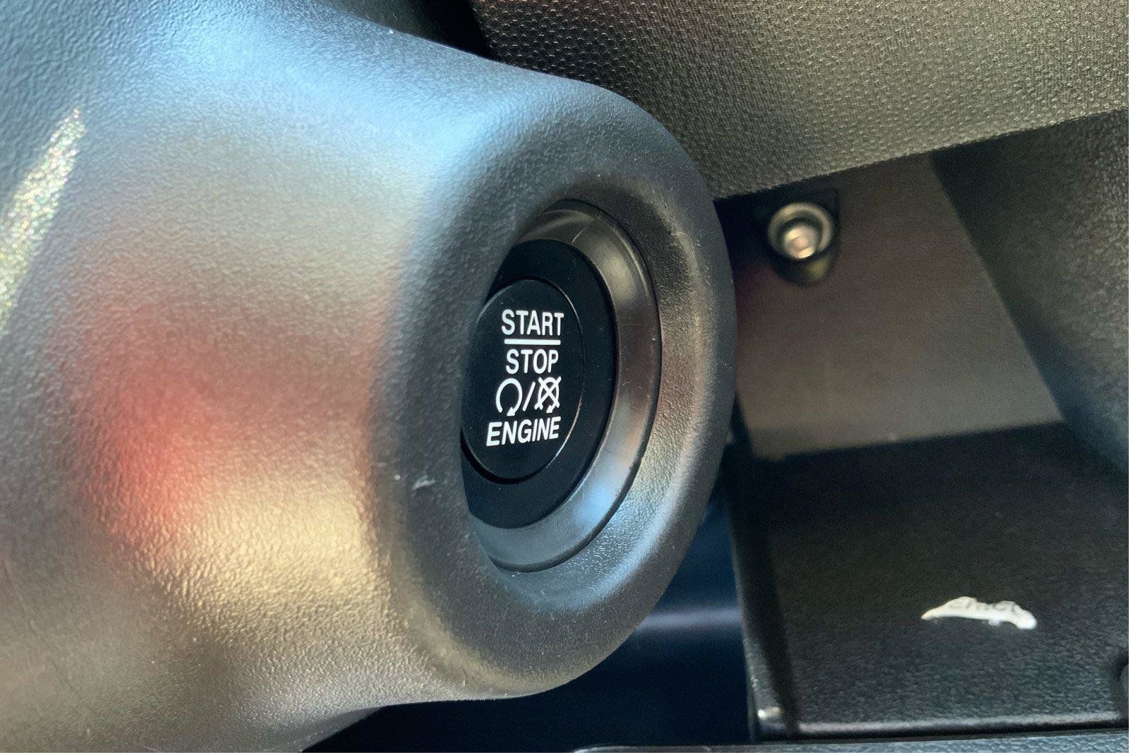 Used 2025 RAM ProMaster 3500 w/ Convenience Group FWD image 32