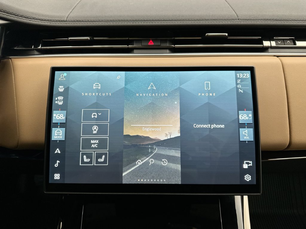 New 2027 Land Rover Range Rover Sport SE AWD/4WD image 13